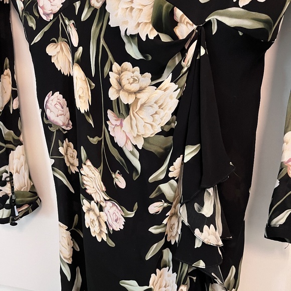 Melodias Salvajes Floral Silk Georgette Dress SIZE 4 - Picture 2 of 5